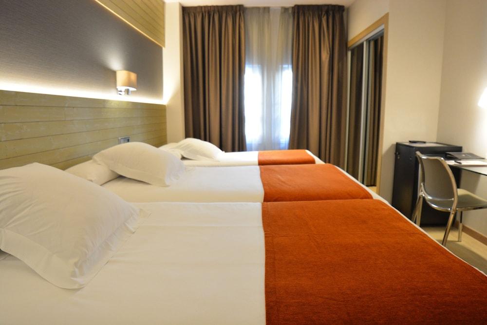 Hotel Avenida 아 코루냐 외부 사진