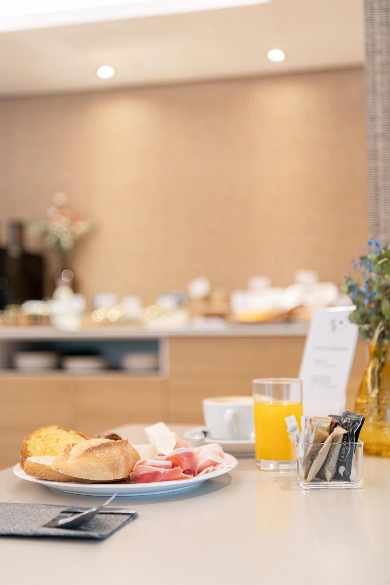Hotel Avenida 아 코루냐 외부 사진